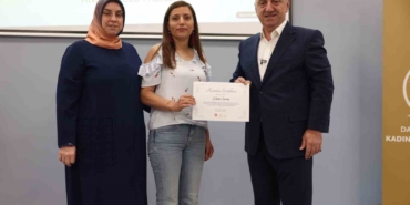"Anne Okulu" ilk mezunlarını verdi