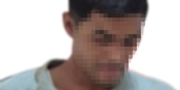 Sokak sokak dolaşıp elindeki bıçakla otomobillere zarar verdi