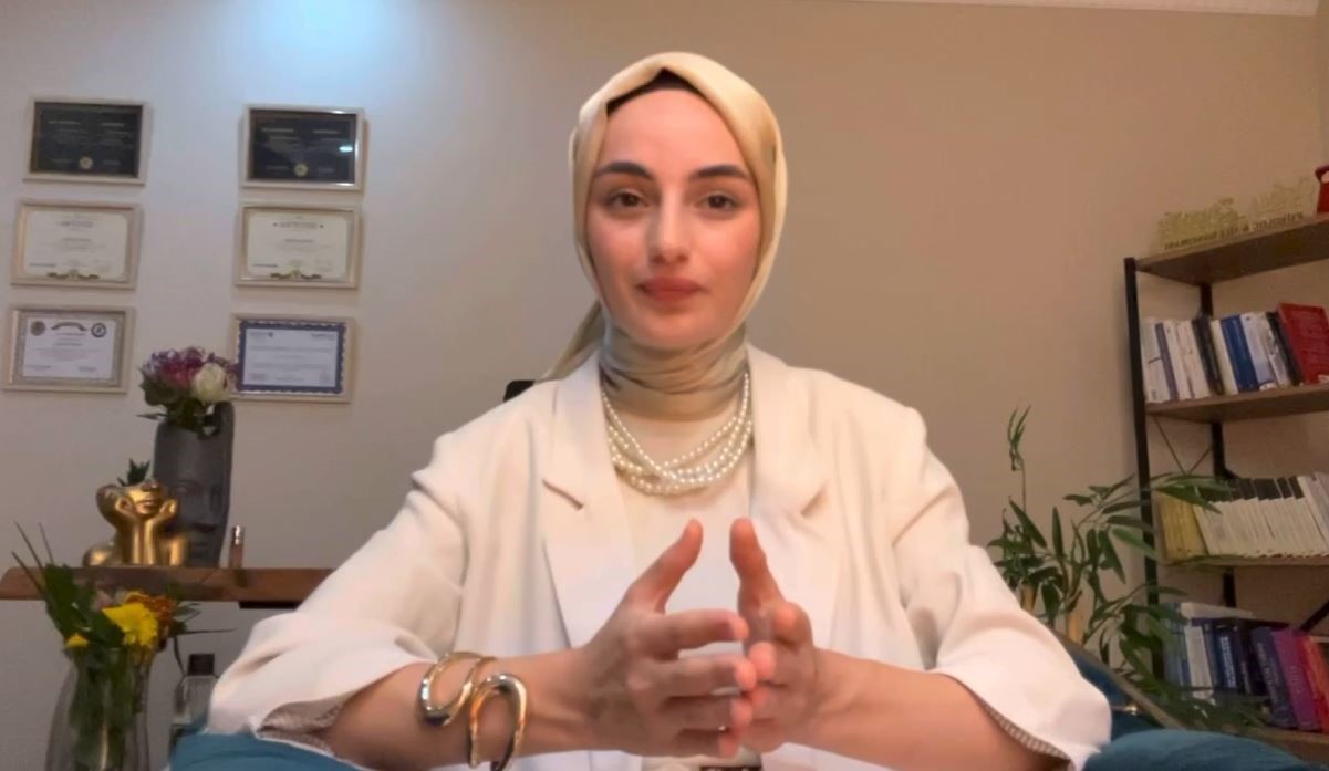 Arnavutköy’de çocuk parkında akran zorbalığı kamerada