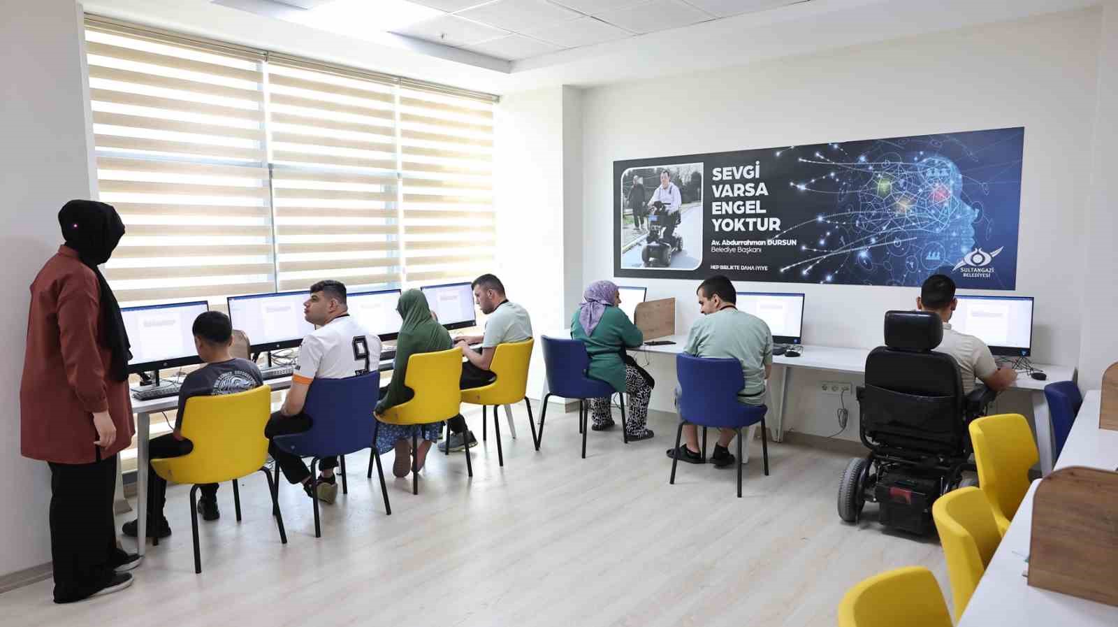 Sultangazi’de özel bireyler için "Engelsiz Saatler" büyük ilgi görüyor