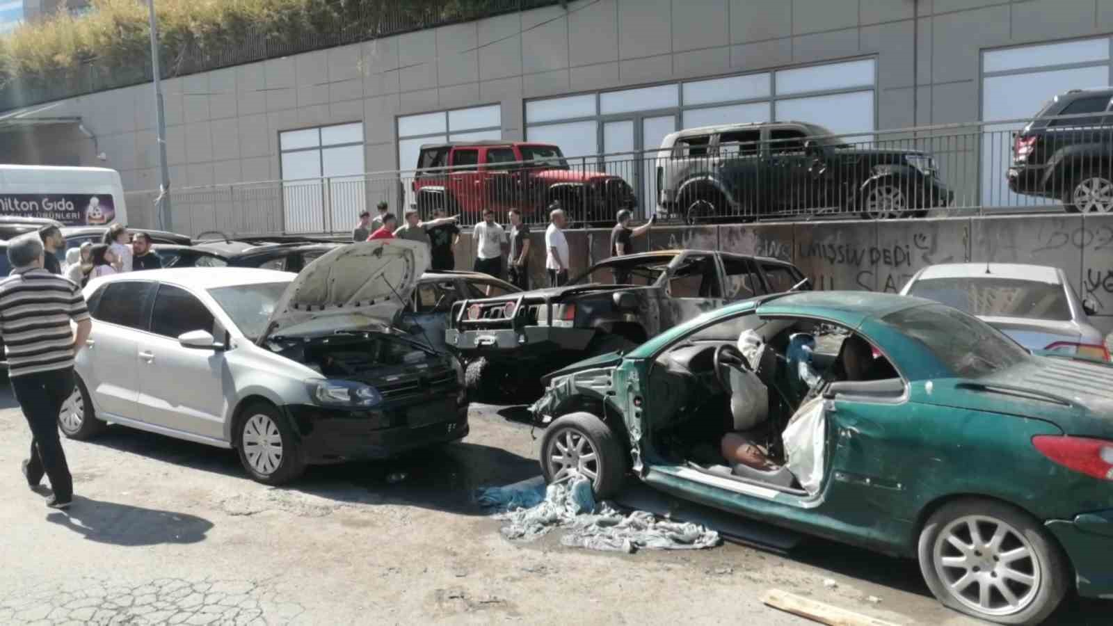 Ataşehir’de sanayi sitesinde yangın: Park halindeki araçlar alev alev yandı