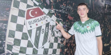Bursaspor’da iki iç transfer tamamlandı