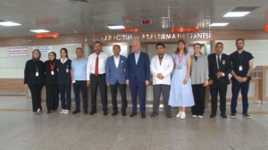 Vali Gül’den Bağcılar Eğitim ve Araştırma Hastanesi’ne bayram ziyareti
