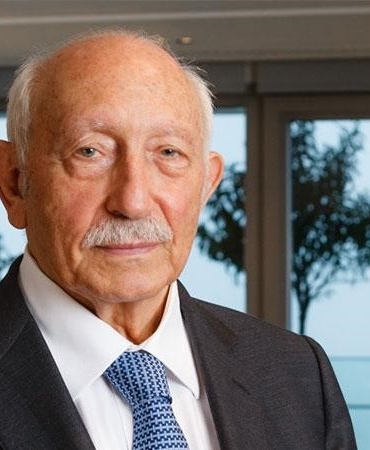 Duayen sanayici Asım Kibar hayatını kaybetti