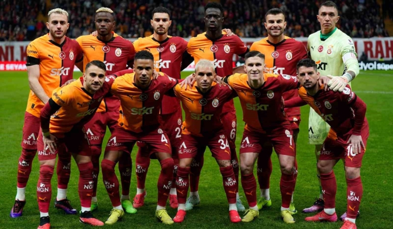 Galatasaray’da goller 17 farklı futbolcudan geldi