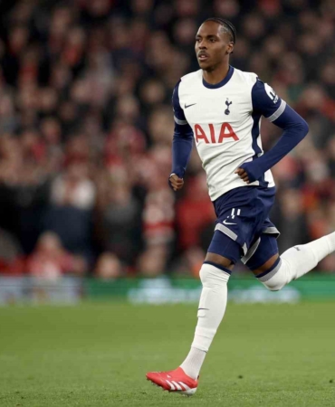 Tottenham, Mathys Tel’i duyurdu