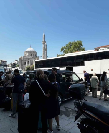 İstanbul’daki İranlılar ülkelerine dönüyor