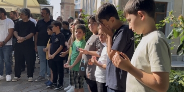 Karne gününde görevi başında fenalaşan öğretmen hayatını kaybetti