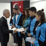 Kırklareli’nde karne heyecanı: 52 bin 152 öğrenci karne aldı