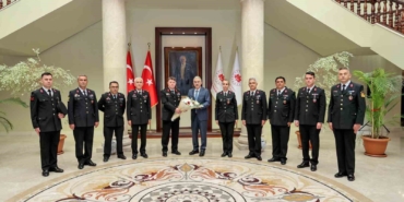 Bursa Valisi Erol Ayyıldız, jandarma teşkilatının 186. kuruluş yılını kutladı