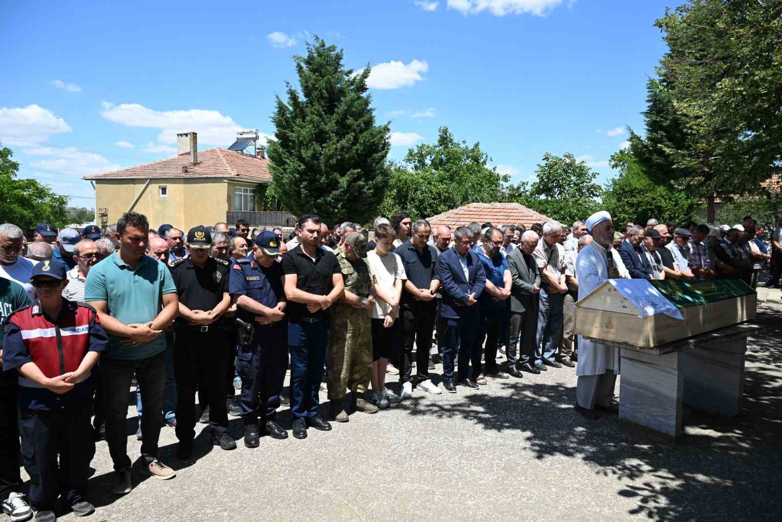 Şehit babası Babaeski’de son yolculuğuna uğurlandı