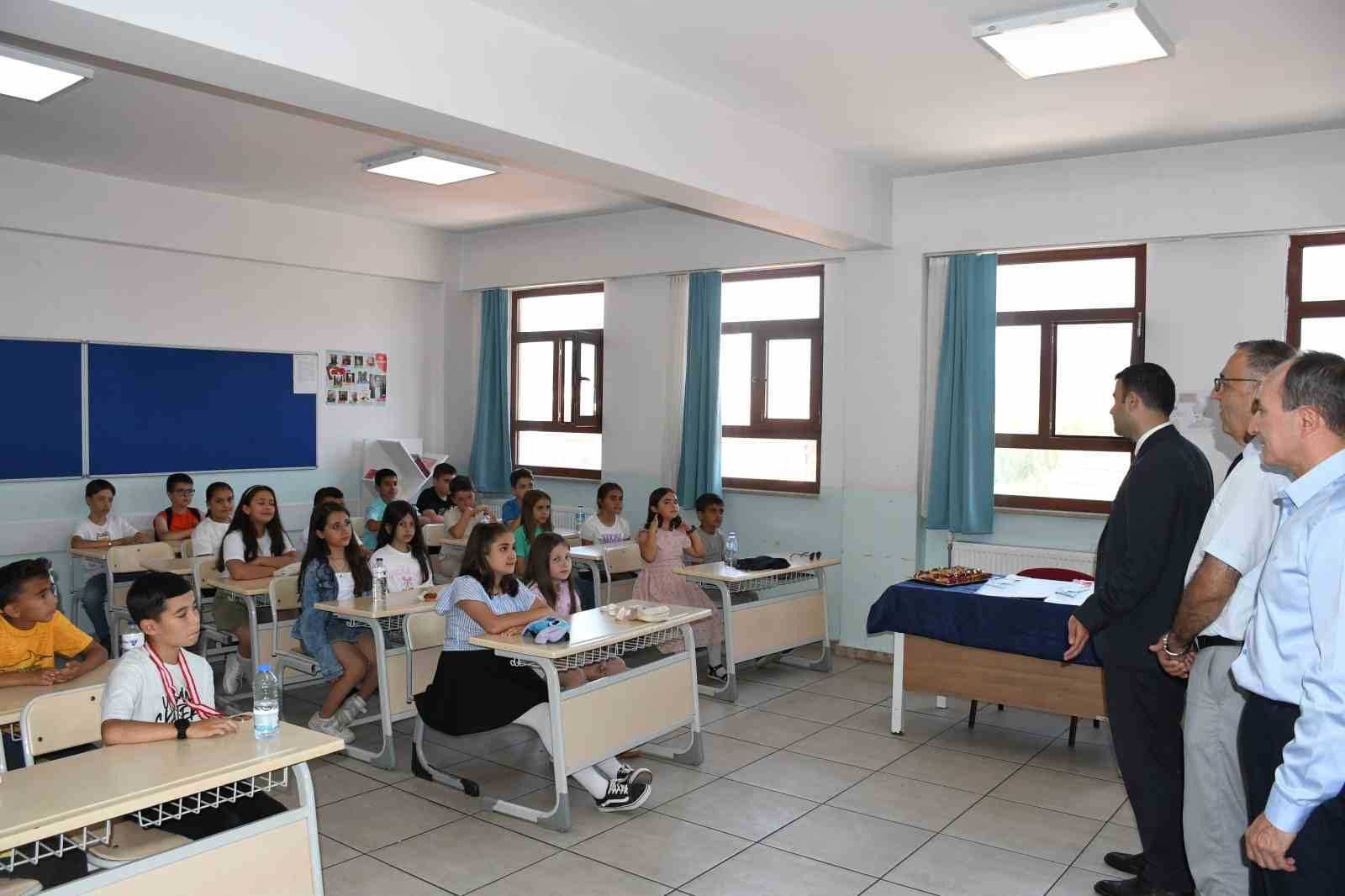 Osmaneli ‘de eğitim öğretim yılının son ders zili çaldı