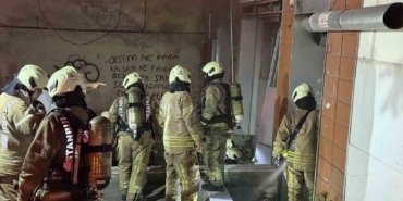 Güngören’de tekstil malzemesi üretimi yapan firmada korkutan yangın