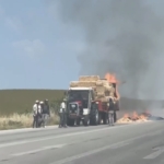 Edirne’de balya yüklü römorkta yangın çıktı