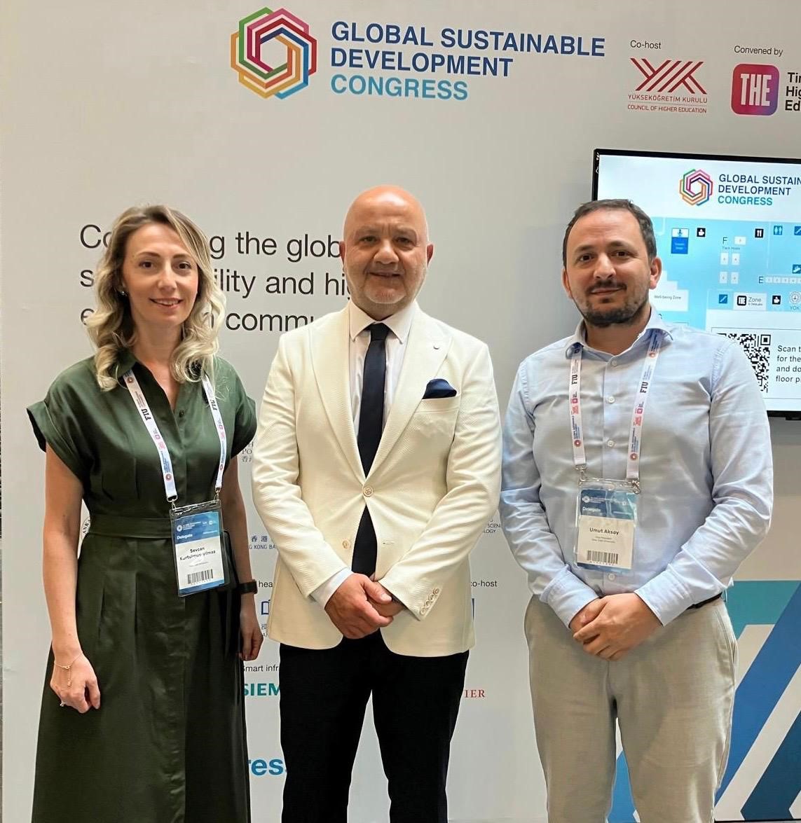 Yakın Doğu Üniversitesi’nin hedefi dünyada ilk 10’a girmek