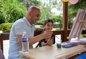 Esenyurt Belediyesi Babalar Günü’nde çocukların babalarıyla hayallerini gerçeğe dönüştürdü