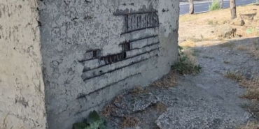 Avcılar’da beton parçaları dökülen köprü vatandaşı tedirgin ediyor