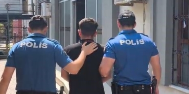 Esenyurt’ta bıçaklı yol verme kavgasında şüpheliler yakalandı