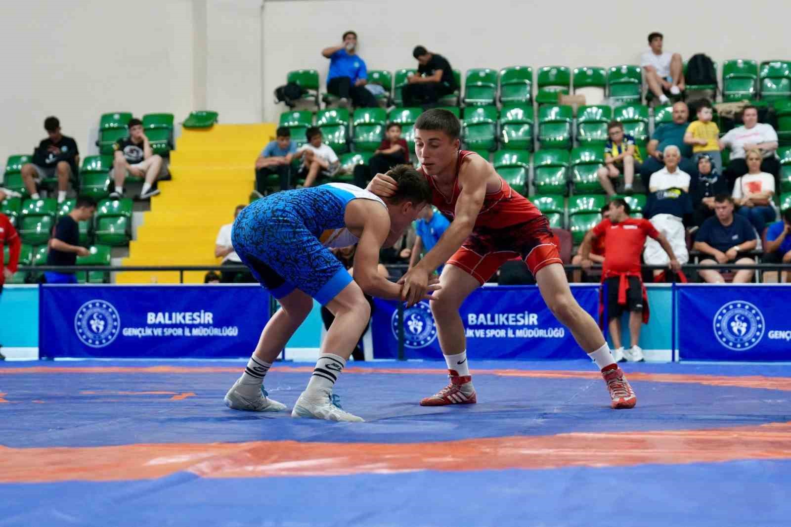 Balıkesir’de Türkiye-Almanya sportif gençlik buluşması yapıldı