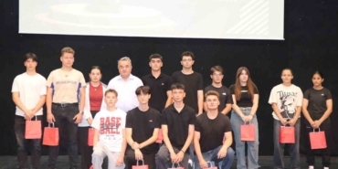 Bozüyük’te ’Eğitimde Başarı Ödülleri’ sahiplerini buldu