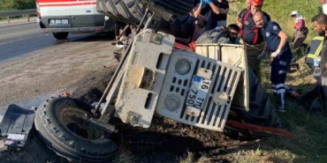 Karacabey’de traktör ile çekici çarpıştı: 1 yaralı