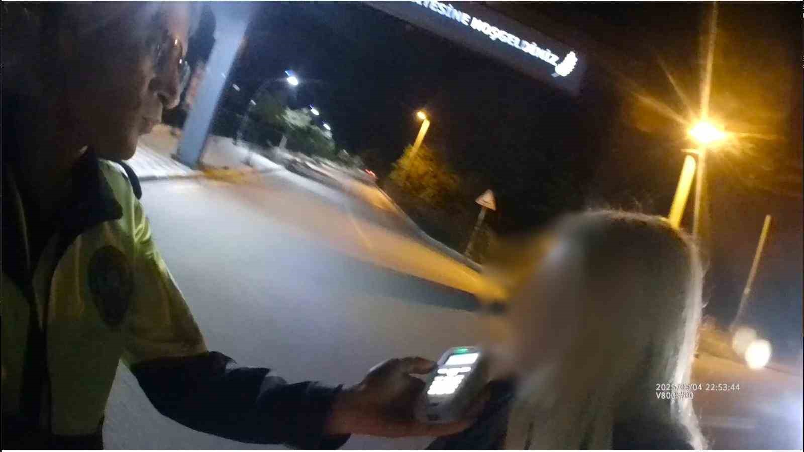 Direksiyon başında uyurken yakalanan alkollü sürücüye ceza yağdı