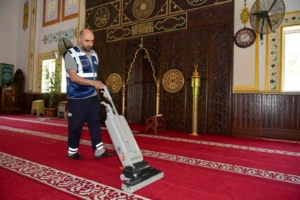 Esenyurt Belediyesi’nden Kurban Bayramı öncesi temizlik seferberliği