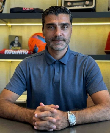 Mustafa Sarp: "Karakteri olan bir takım organize etmek en büyük hayalim"
