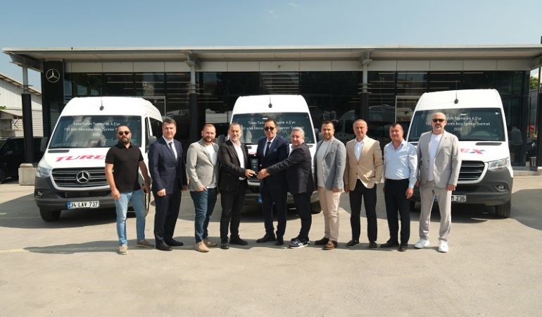 Mercedes-Benz’den Turex Turizm’in araç filosuna 150 adet Sprinter teslimatı gerçekleşti