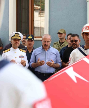 Çanakkale’de Kıbrıs Gazisi Mustafa Canbaz son yolculuğuna uğurlandı