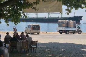 Karaya oturan gemiyi kurtarma çalışmaları sürüyor