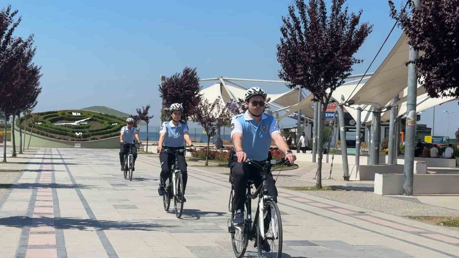 Yalova’da Bisikletli Polis Martı Timleri göreve başladı