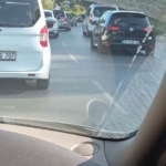 Arnavutköy’de düğün konvoyu trafiği kilitledi