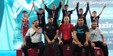 Serbest Güreş Türkiye Şampiyonasında Bilecikli sporcuları büyük başarılara ulaştı