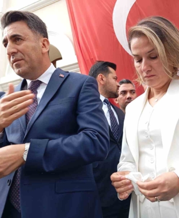 Vali Aygöl, Bilecik’te gözyaşlarıyla uğurlandı