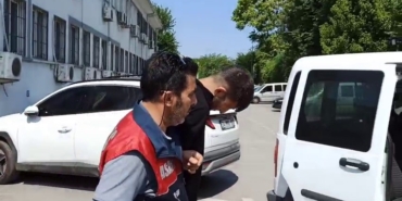 Kucakladığı televizyonu böyle çaldı, operasyonla yakalandı