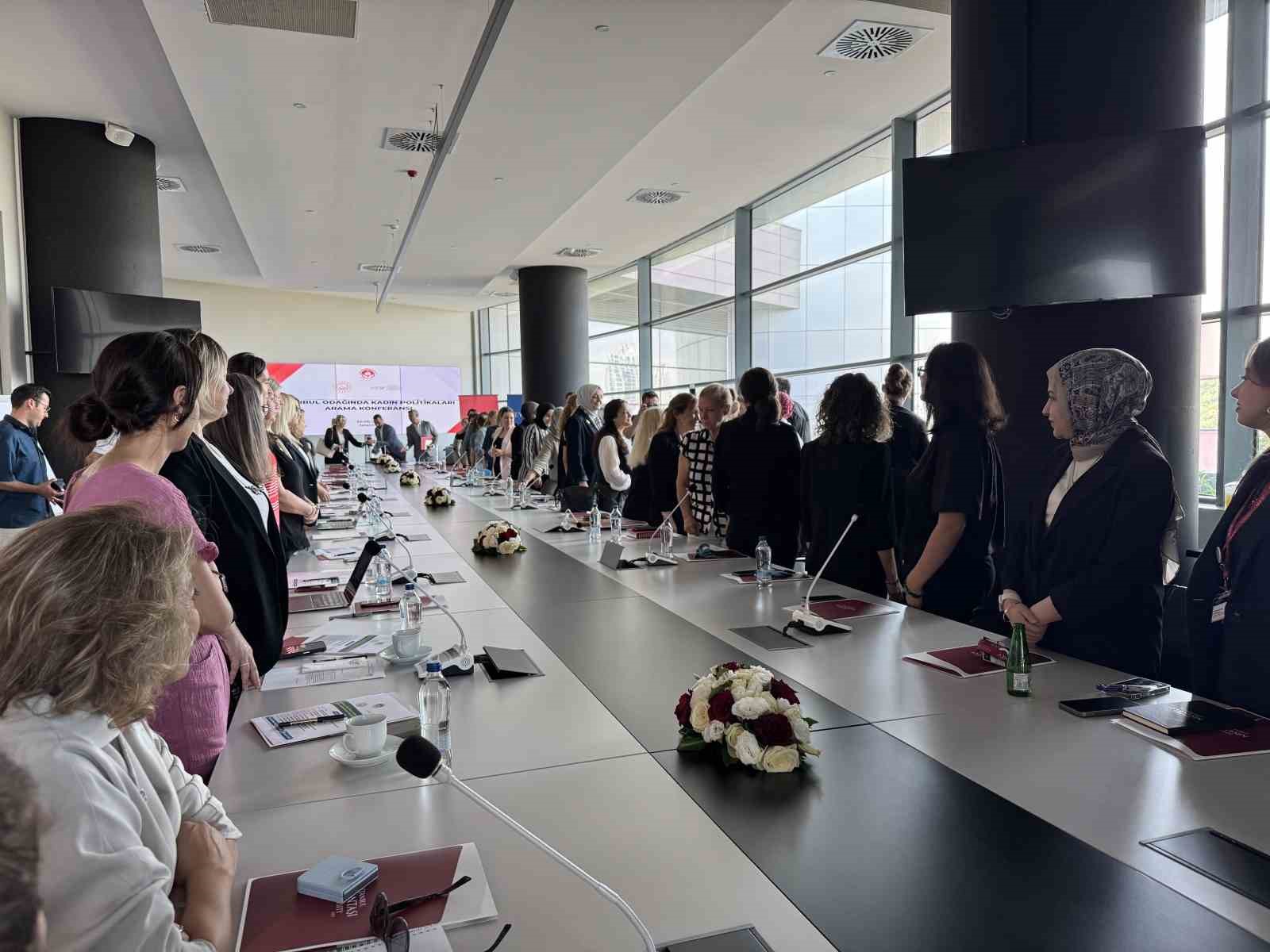 Aile ve Sosyal Hizmetler Bakanı Göktaş, "Türkiye’nin geleceğinde kadının önemine" vurgu yaptı