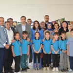 ‘Renk Cümbüşü’ sergisi ziyarete açıldı