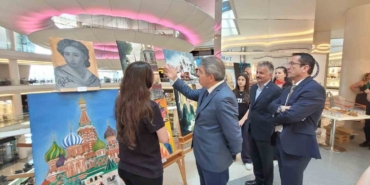 "Renkler, Şehirler, Yüzler" sergisi açıldı