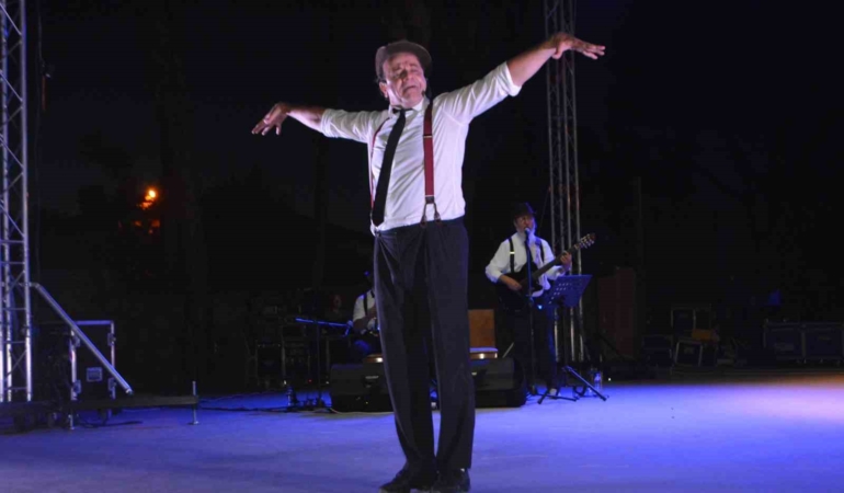 Ünlü oyuncu Reha Özcan son noktayı koydu