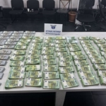 900 bin euro ve 500 bin doları Bulgar gümrüğüne yakalattı