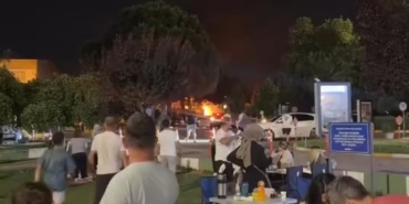 Özdilek Park’ta yükselen alevler, serinlemek için gelenlerin tadını kaçırdı