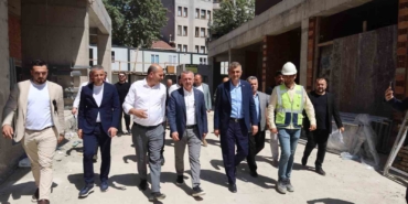 Gölcük’te dönüşüm hızla sürüyor