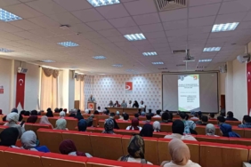 İlahiyat Fakültesinde ‘Din Eğitimcisinin Nitelikleri’ paneli düzenlendi