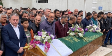 Kıvanç’ın annesi oğluyla son dansını paylaştı
