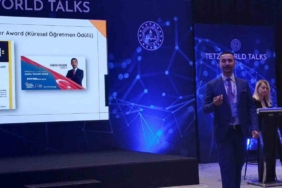 Bilecikli öğretmen Türkiye Eğitim Teknolojileri Zirvesi’nde sunum yaptı