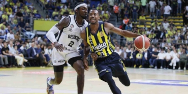 Fenerbahçe, final serisinde 2-0 öne geçti