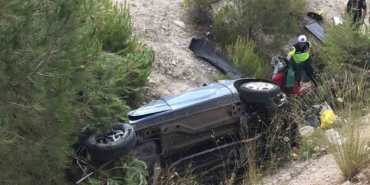 Balıkesir’de otomobil şarampole uçtu: 5 Yaralı