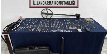 Tekirdağ’da tarihi eser operasyonunda binin üzerinde sikke ele geçirildi