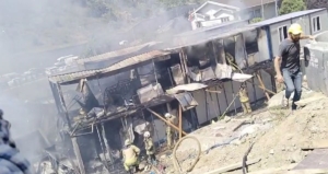 Gaziosmanpaşa’da işçilerin kaldığı konteynerde yangın